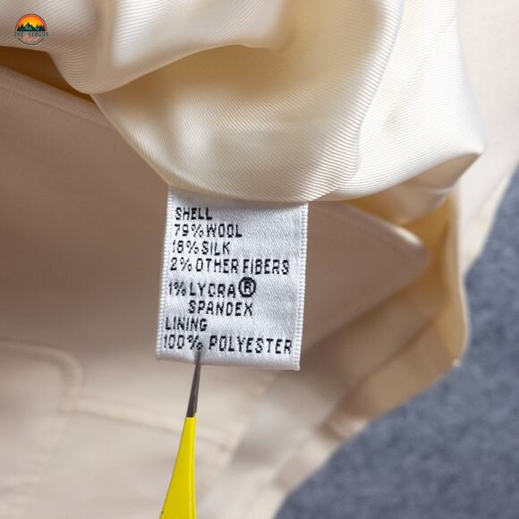 Talbots Suit Jacket Blazer Beige Long Sleeve Pockets Women's Size 14W - Picture 10 of 10